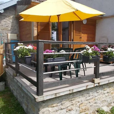 Espace Famille Montmillon Chamblay Buitenkant foto