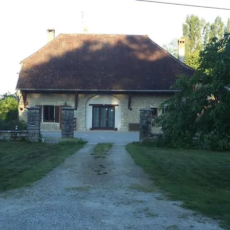 Espace Famille Montmillon Chamblay Buitenkant foto
