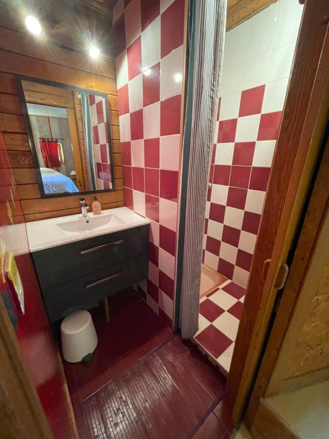 Espace Famille Montmillon Hébergement de vacances *