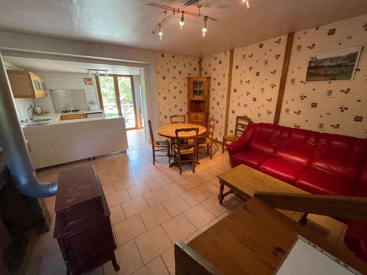 Hébergement de vacances Espace Famille Montmillon *