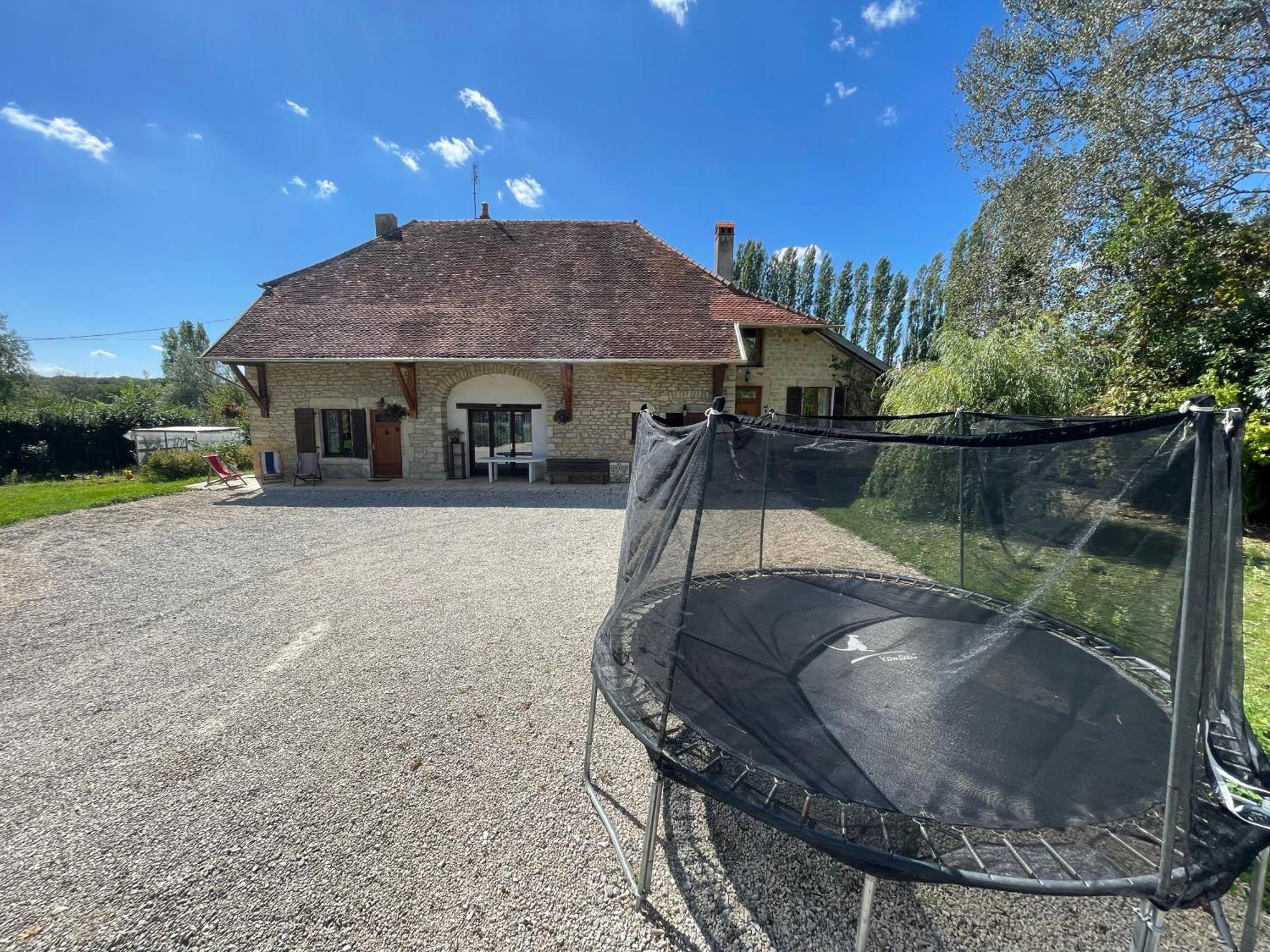 Espace Famille Montmillon *